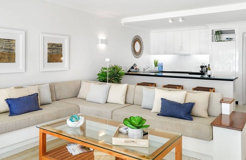 Palm Cove Apartment | Unmatched Serenity at 14 Alamanda Resort by the Coral Sea