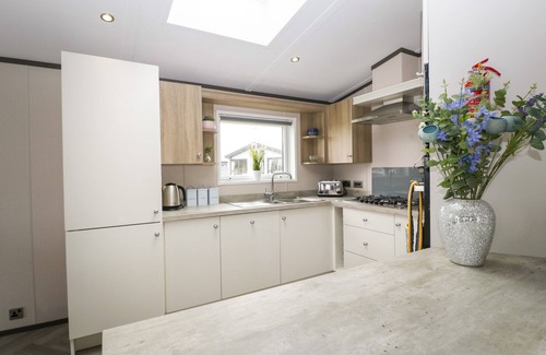 Burnham-on-Sea Cottage | 14 Fairways
