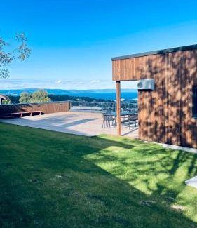 Trondheim Bed & Breakfast | Cozy Bed and Breakfast for Two - Perfect Getaway