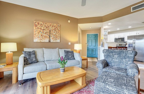 North Mountain Condo | Pet-Friendly Phoenix Condo with Spa & Pool - 9.4 Rated