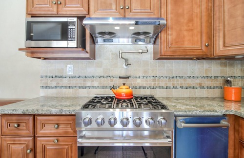 Lindenwood Villa | Discover a 12+ Million Estate Near Stanford with Pool & Spa