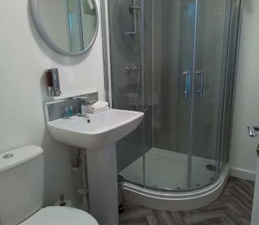 Worksop Apartment | Family-Friendly Retreat at 14 Plants Yard - Rated 8.7/10