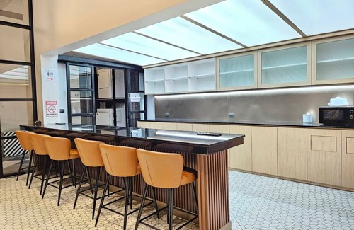 Khlong San Hotel | Top-Rated 14 Sathorn Hotel with Breakfast & Family Amenities