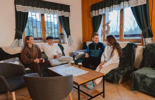Vysoke Tatry Ski Chalet | Spacious 3-Bedroom Retreat for Up to 13 Guests