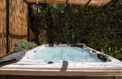 Kalamata Villa | Discover Linas Home: 5-Star Kalamata Mediterranean Villas