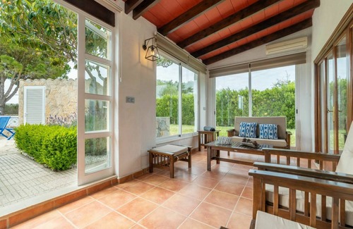 Alcudia Villa | Spacious Villa with Pool & Mountain View for 8 Guests