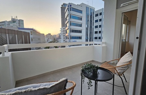 City Centre Apartment | 142 NIC 2 - Stay City Life 2 Apartment