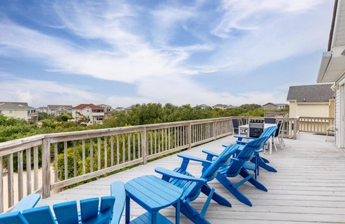 Whalehead Beach House | Relax at 1425 - A Promise Kept with Pool & Hot Tub