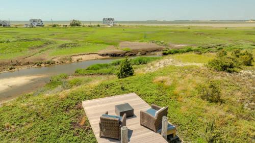 North Eastham House | Waterfront Ocean View Retreat with Kayak and Central AC