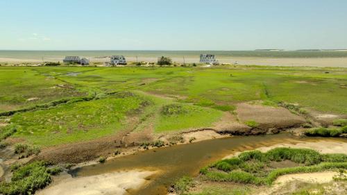 North Eastham House | Waterfront Ocean View Retreat with Kayak and Central AC