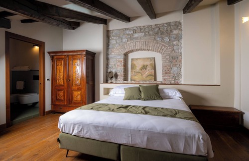 Cividale del Friuli House | Guest Rated 10/10: Antica Dimora Al Merlo Bianco Hotel