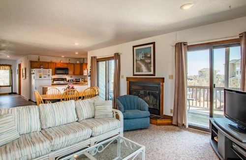 Whalehead Beach House | Beachin It by Resort Realty: Family-Friendly Fun Awaits