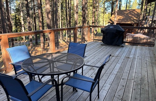 Black Bart House | Spacious 4 Bedroom Tahoe Home with Child-Friendly Amenities