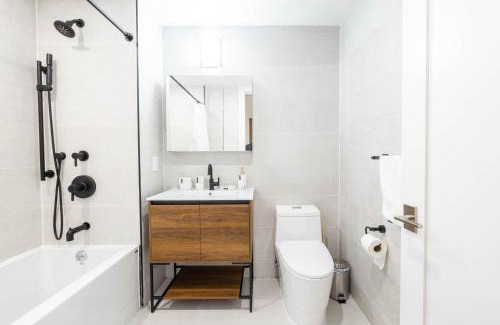 Greenpoint Apartment | Chic 1BR Condo in Prime Greenpoint, Brooklyn