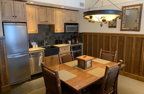 Lake Placid Condo | Top-Rated Whiteface Lodge: Relaxing Pools, Spa & Game Room