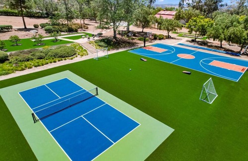 Poway House | Idyllic 15 Acre Estate in San Diego with Pool and Spa