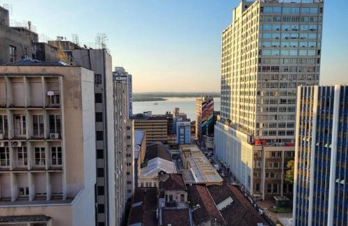 Centro Historico Apartment | Idyllic Hotel with Restaurant Overlooking Guaíba, Rated 9.8
