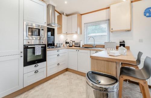 Sewerby House | Pet-Friendly Retreat at 15 Bridlington Bay - Rated 10/10!