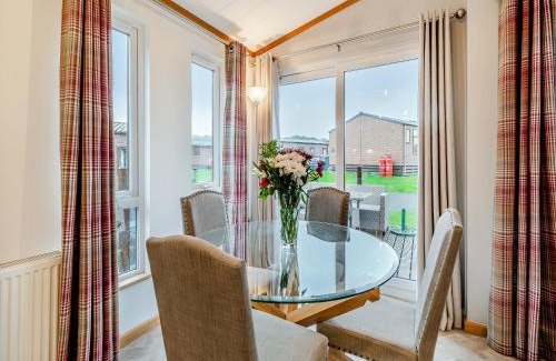 Sewerby House | Pet-Friendly Retreat at 15 Bridlington Bay - Rated 10/10!