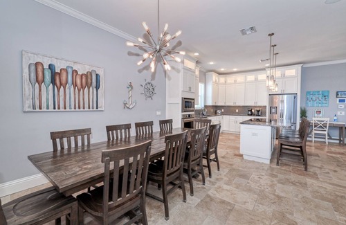 Mid Island House | Book Your Thanksgiving Getaway: Beach Access & Spa Awaits!
