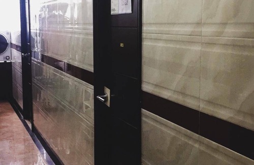 Mong Kok House | Cozy Pet-Friendly Motel for 127 Guests - Rated 7/10