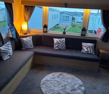 Muston Resort | Experience Oceanfront Bliss at 15 Maple Rise Hotel