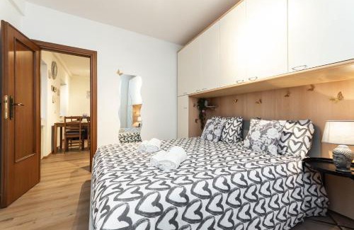 Molassana Apartment | Convenient Stay Near City Center & Train Station