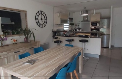 Saint-Pee-sur-Nivelle House | 10/10 Rated Semi-Detached House Near St Jean de Luz