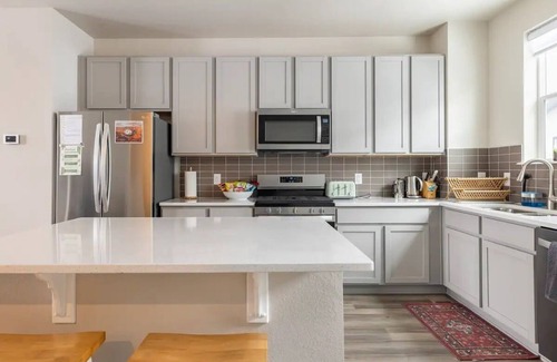Eiber House | Exceptional Home Just 15 Min from Red Rocks - 2 BR Oasis