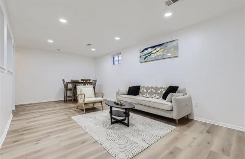 Montbello House | Cozy Downstairs Unit Near DIA - Pet Friendly Getaway