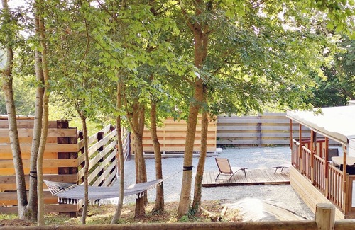 Anneville-sur-Scie House | Relaxing Retreat with Private Jacuzzi, 15 Min to the Sea