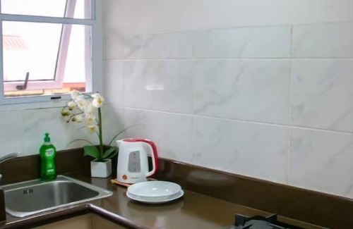Kokomlemle Apartment | Convenient 2BDR Apartment Near Accra City Center