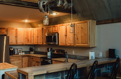 Duke House | Relaxing A-Frame Retreat Near Fort Leonard Wood