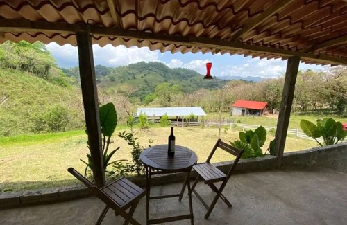 Xilitla Cabin | Discover SAN AUGUSTINE Cabin, Pet & Child Friendly Retreat