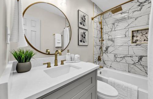 Gibsonville Apartment | Unbeatable Deal: Front Porch Retreat with Wi-Fi & Parking