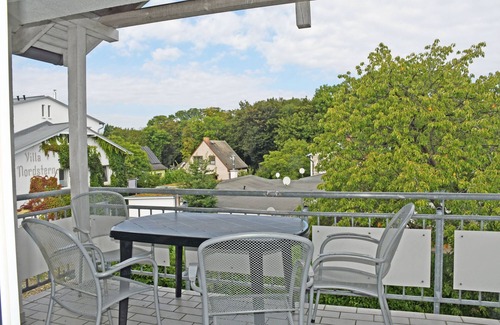 Gohren Apartment | Cozy 3-Room Apartment with Balcony in Göhren