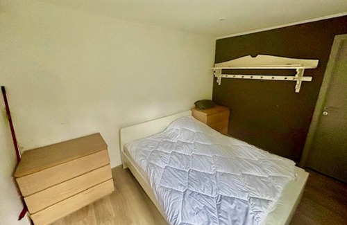 Sint-Pieters-Woluwe Resort | 150 m² Private room ∙ 1 bedroom ∙ 2 guests