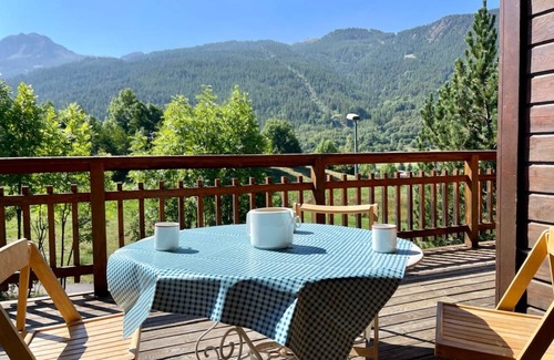 La Salle-les-Alpes Ski Chalet | 150 m² Chalet ∙ 4 bedrooms ∙ 10 guests