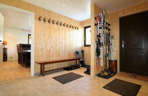 Evolene Ski Chalet | Spacious 5-Bedroom Chalet for Groups of Up to 10 Guests