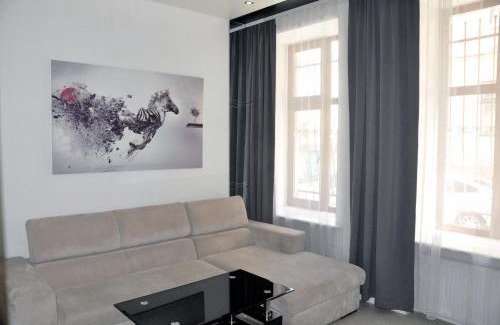 Lviv City Center Apartment | Convenient Stay Just 150 Metres from Ploscha Rynok