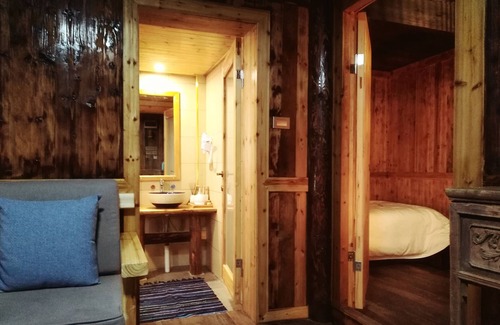 Sanjiang Dong Autonomous County Other | Family-Friendly Dong Village Wood House with Kitchen Access
