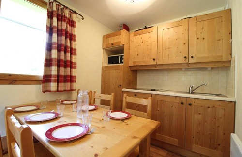 Val Cenis Apartment | Cozy Retreat with Mountain View, Pool & Fitness Center