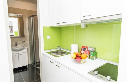 Old Town Apartment | Spacious 150sqm Apartment Perfect for Group Getaways