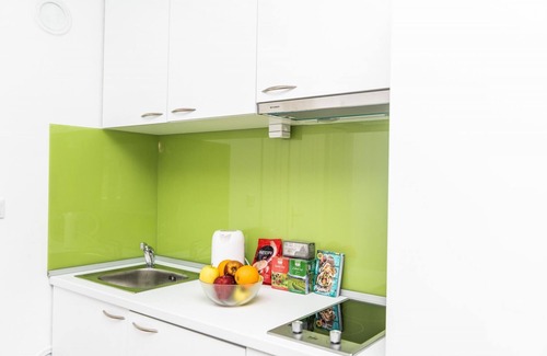 Old Town Apartment | Spacious 150sqm Apartment Perfect for Group Getaways