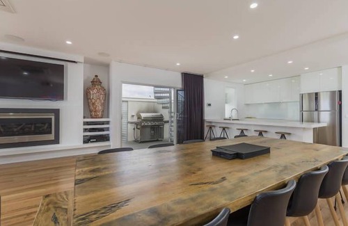 Ocean Grove House | Oceanfront Retreat at 153A The Parade, Rated 10/10