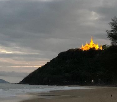 Thong Chai House | Explore 155 SalaCoco: Pet-Friendly Retreat by the Ocean
