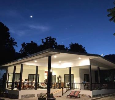 Thong Chai House | Explore 155 SalaCoco: Pet-Friendly Retreat by the Ocean
