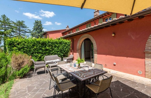 Trequanda Apartment | 156 m² Apartment ∙ 3 bedrooms ∙ 6 guests