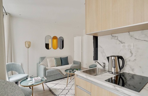 13th Arrondissement Apartment | Explore 156 Suite Marlene - Ideal Family Stay in Paris