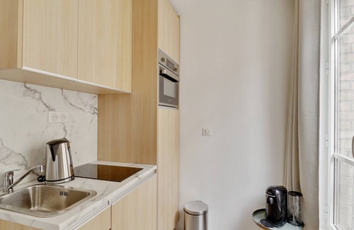 13th Arrondissement Apartment | Explore 156 Suite Marlene - Ideal Family Stay in Paris